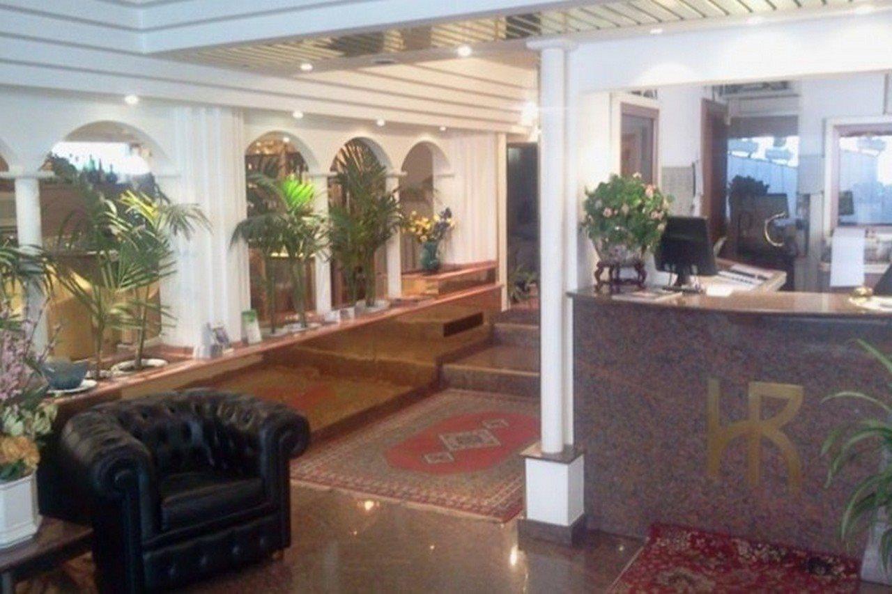 Hotel Roma Cesano Boscone Dış mekan fotoğraf